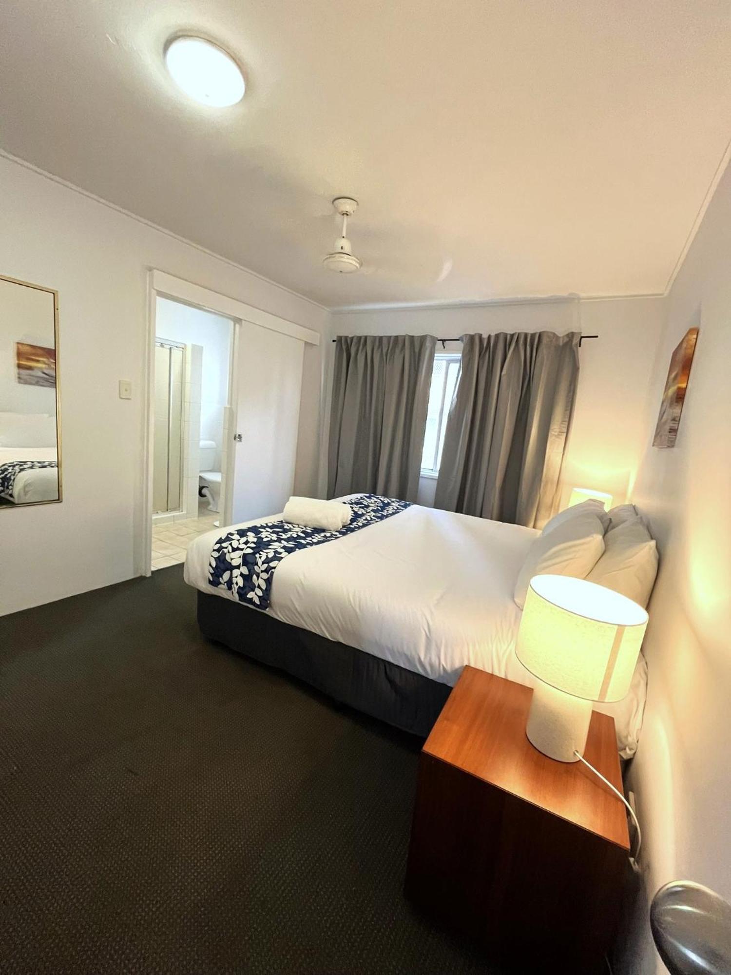 Browns Broadbeach Guldkusten Exteriör bild