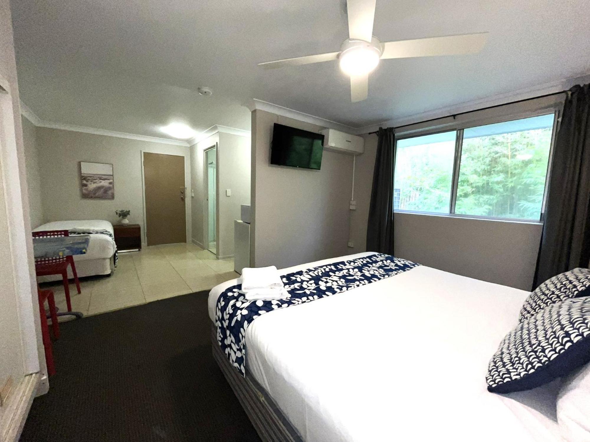 Browns Broadbeach Guldkusten Exteriör bild