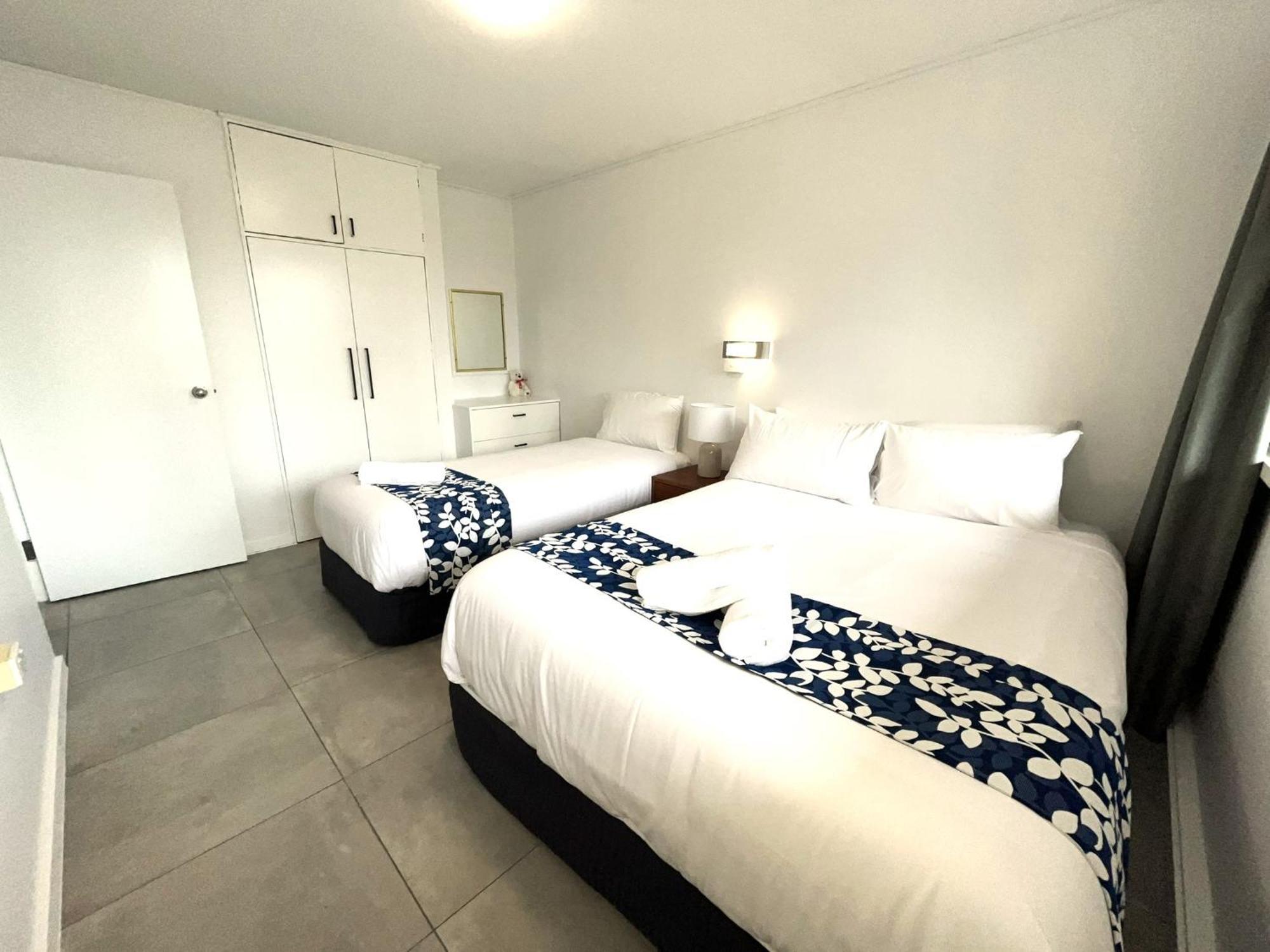 Browns Broadbeach Guldkusten Exteriör bild