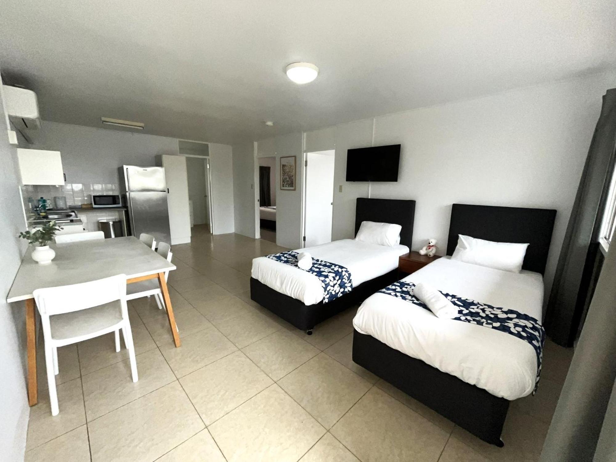 Browns Broadbeach Guldkusten Exteriör bild