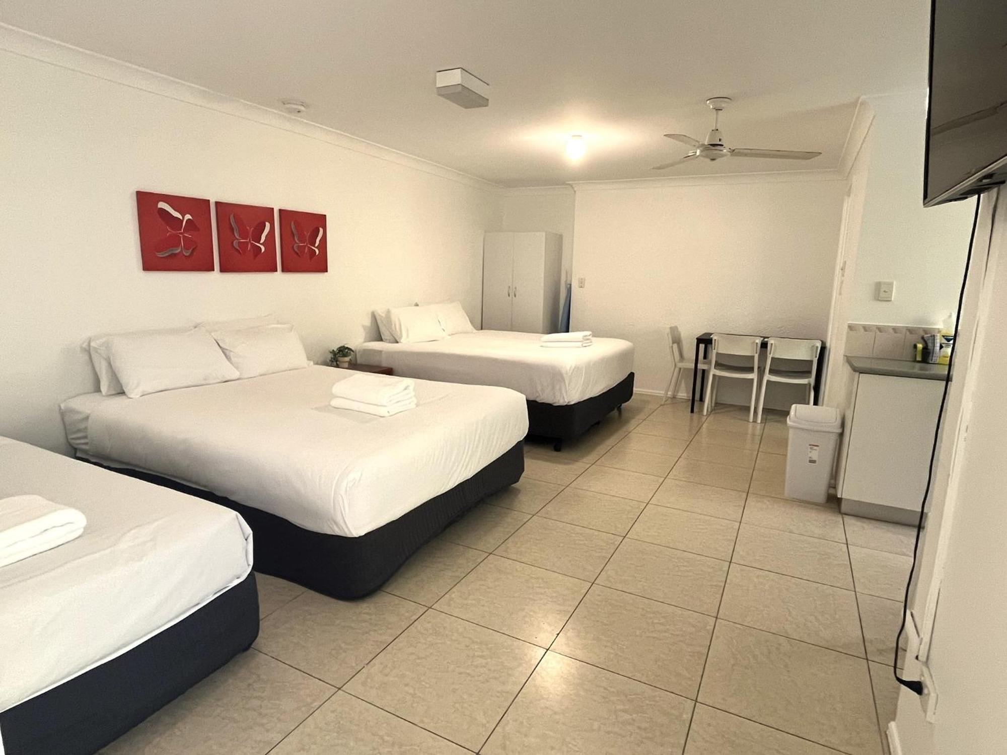 Browns Broadbeach Guldkusten Exteriör bild